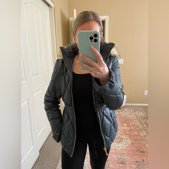 Juicy Couture Jacket - Picture 7 of 8